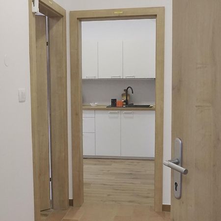 Apartments Metro 7 Ljubljana Ngoại thất bức ảnh