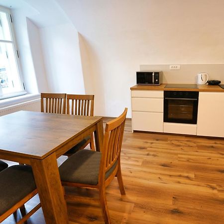 Apartments Metro 7 Ljubljana Ngoại thất bức ảnh