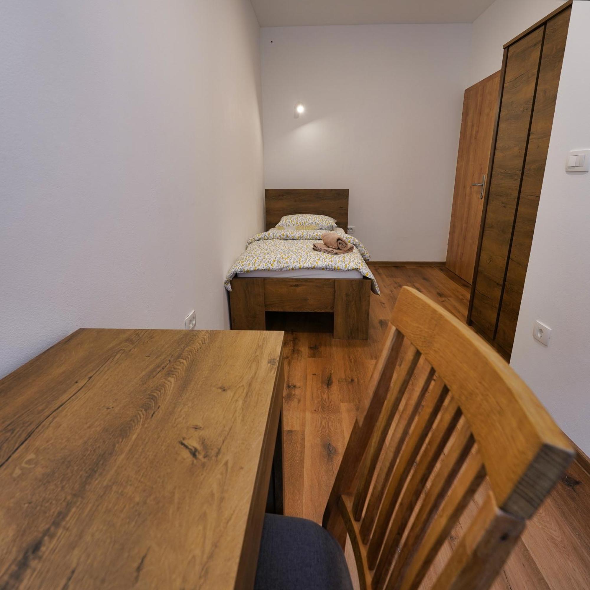 Apartments Metro 7 Ljubljana Ngoại thất bức ảnh