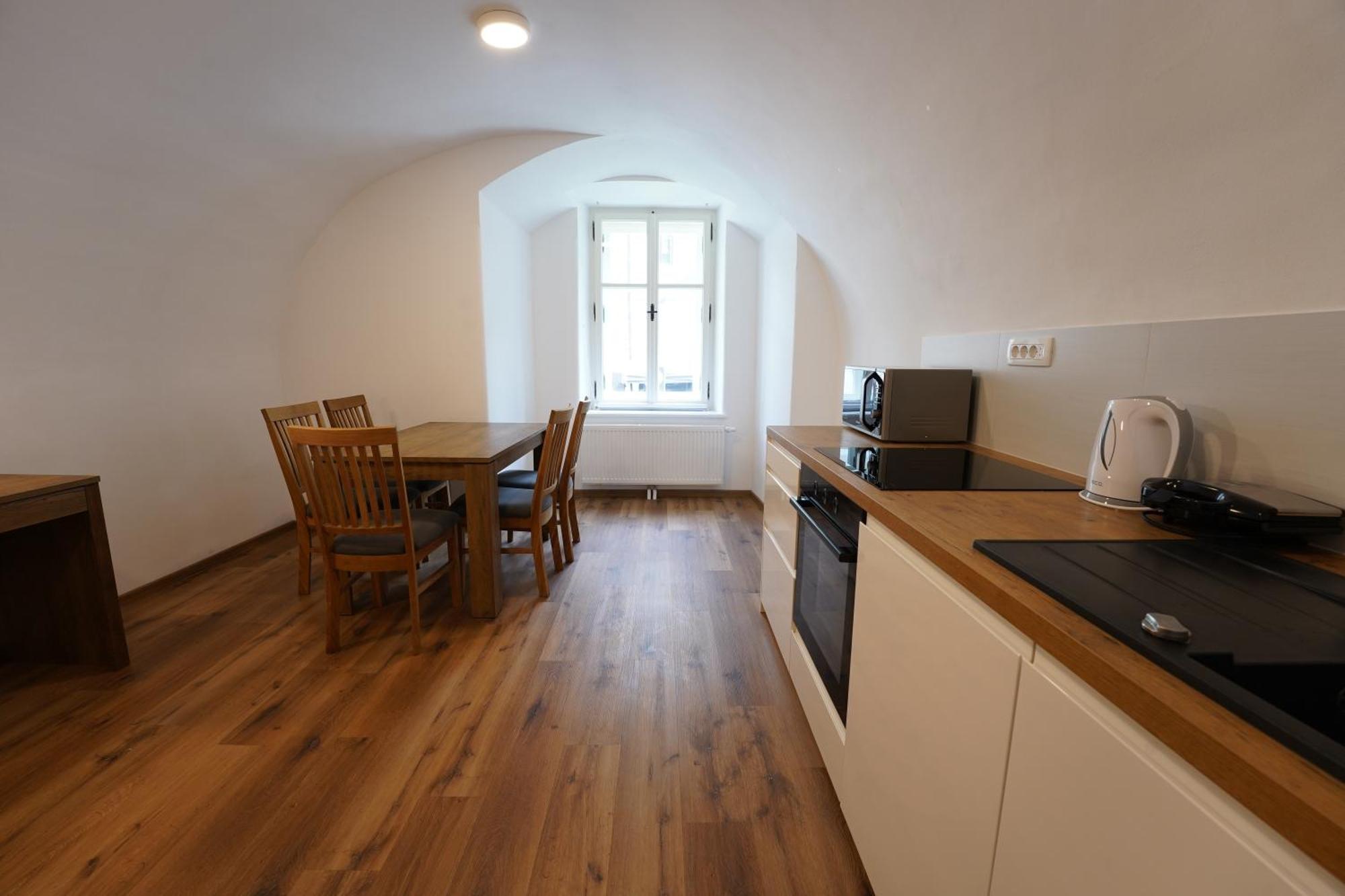 Apartments Metro 7 Ljubljana Ngoại thất bức ảnh